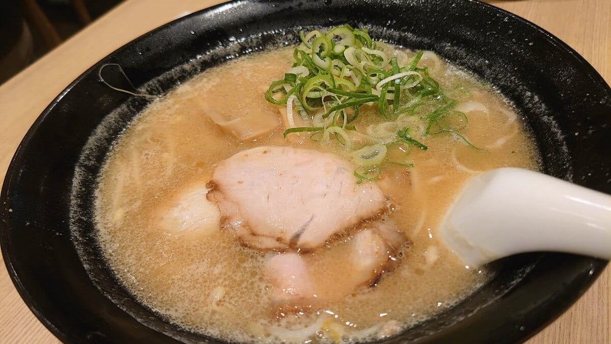 博多川端どさんこの特製味噌ラーメン