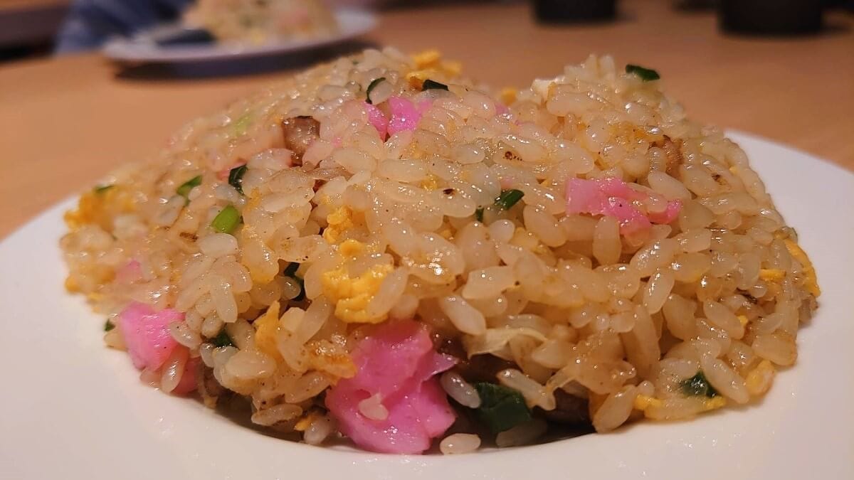 博多にほん晴れ天神大名のチャーハン